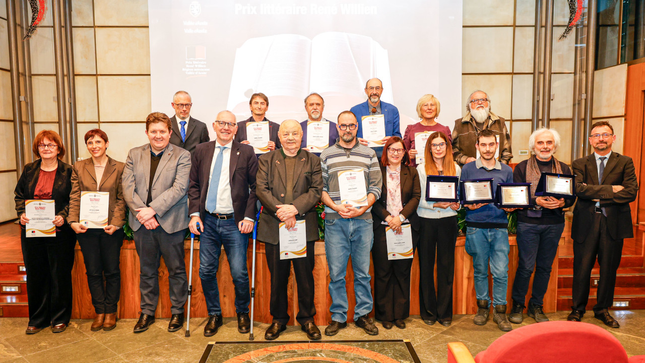 Tutti i premiati della 30ª edizione del Prix Willen insieme alle autorità