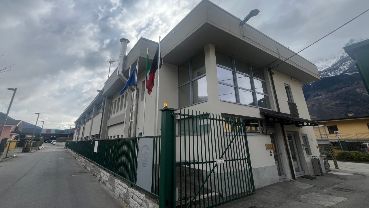 NUOVA LEGGE SUL CORPO FORESTALE: PIÙ TUTELE E RUOLO TECNICO RAFFORZATO 3 La sede del Corpo forestale valdostano, a Saint-Christophe