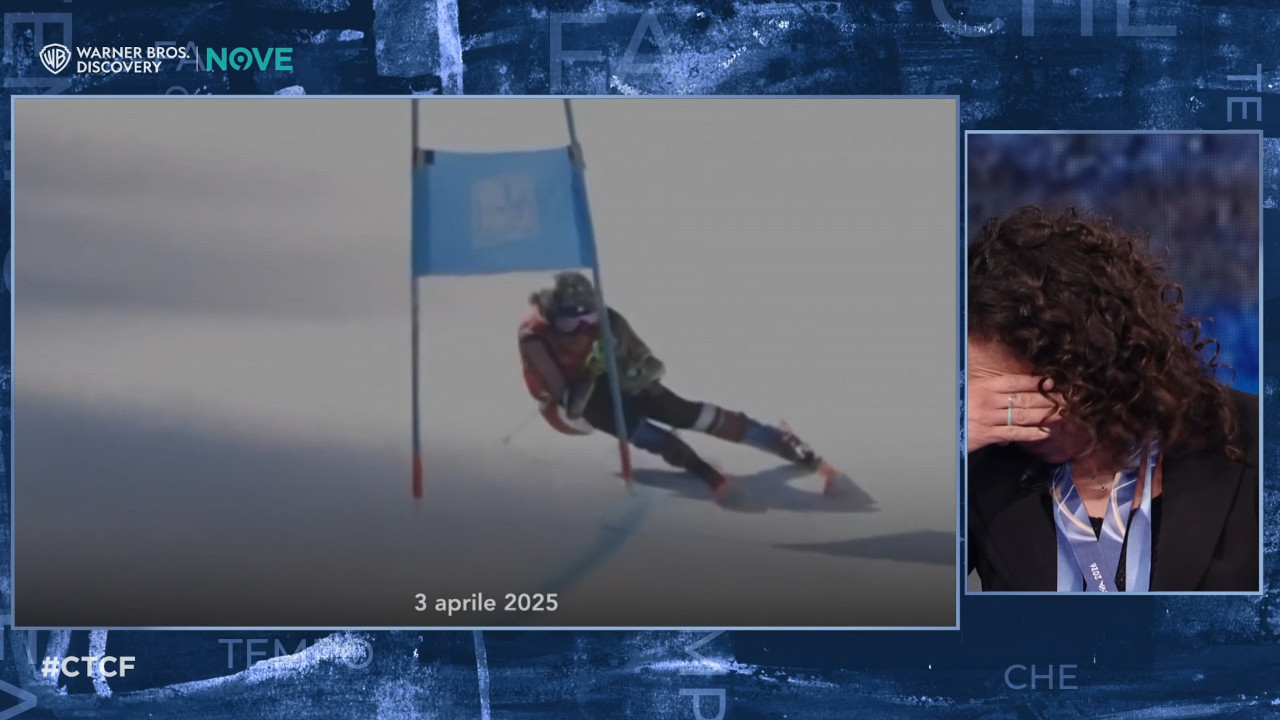 Federica Brignone si copre il volto durante le immagini della partenza ai Campionati assoluti 2025 (non è stata mostrata la caduta, il video è diventato nero)