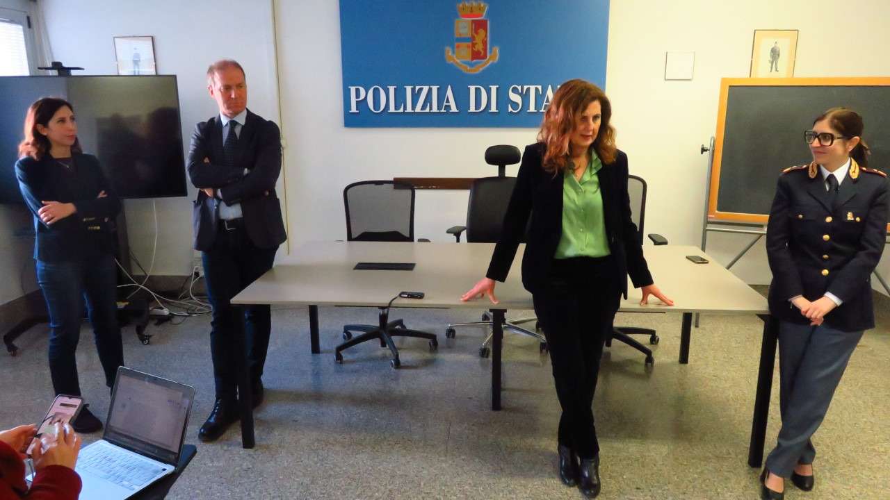 Mariaconcetta Lo Surdo, Augusto Canini, Angela Cannavale e Francesca Pescara Di Diana alla prima conferenza della nuova questore di Aosta