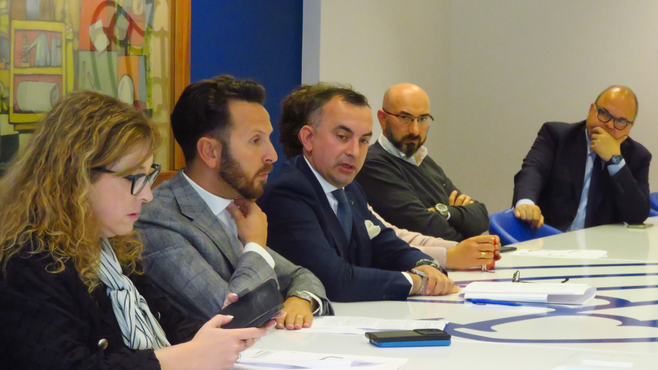 CONFINDUSTRIA VDA: CRISI IRANIANA GELA ORDINI, MA ZERO CIG 3 Francesco Turcato commenta i dati dell'indagine previsionale