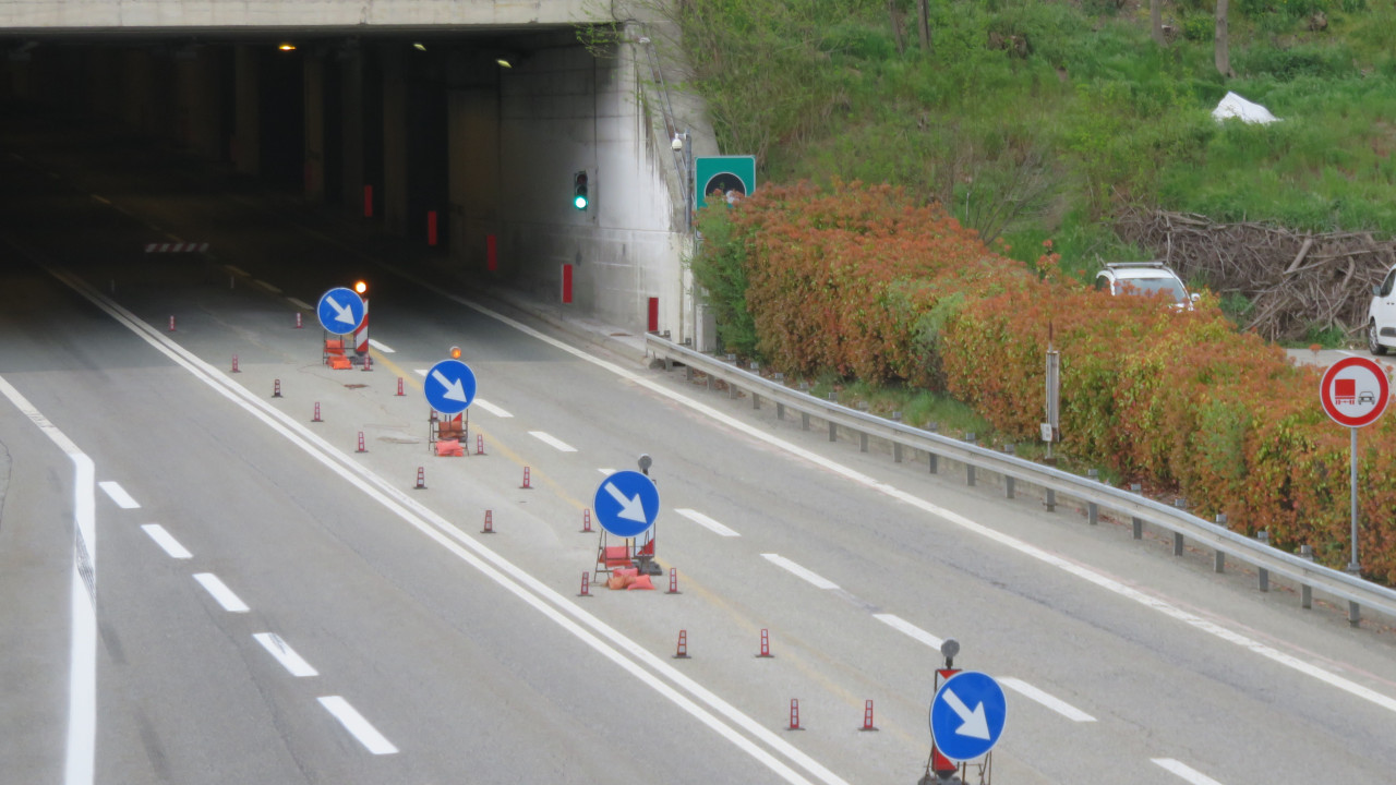 L'ingresso del raccordo con la ss27 a Quart