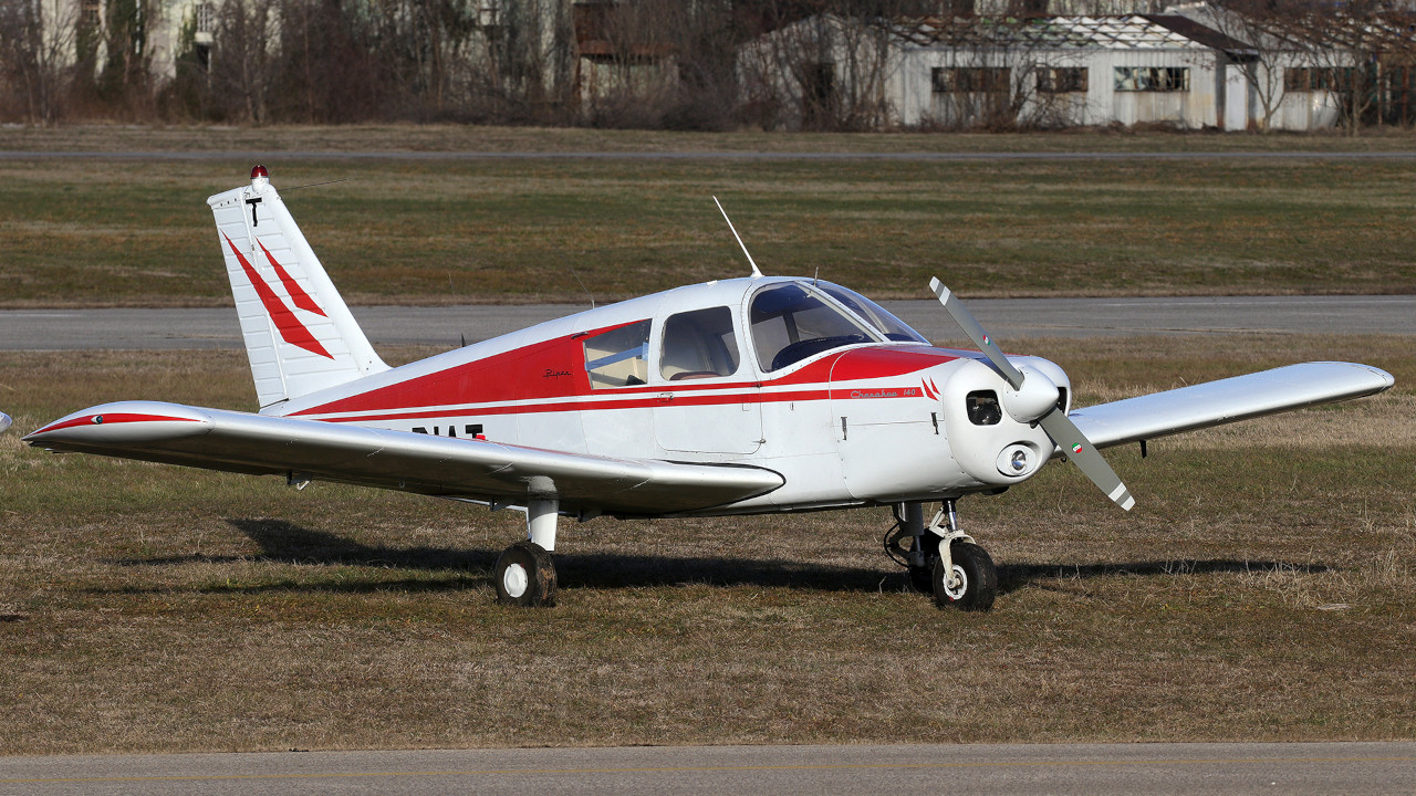 Il 'Piper PA-28-140 Cherokee' dell'Aero club di Biella precipitato a Champorcher