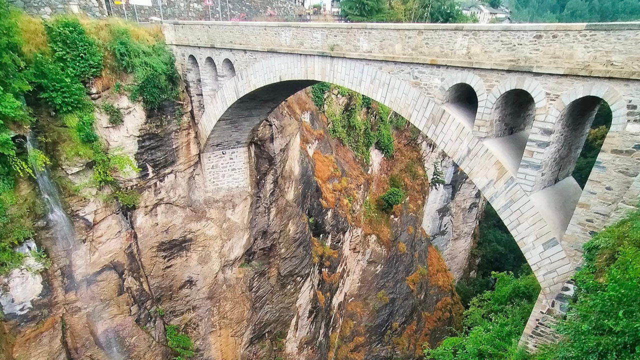 Il ponte di Introd sull'orrido