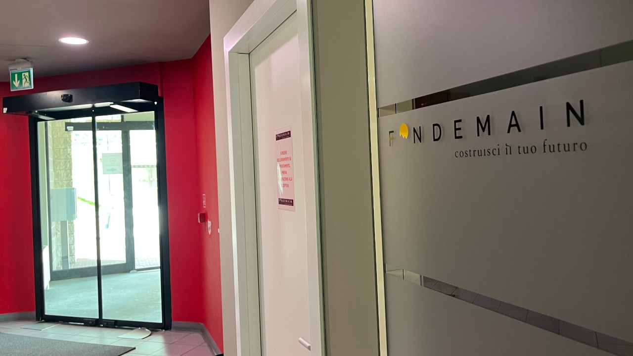 HOMEPAGE 3 La sede di 'Fondemain', a Pollein, nella Torre delle telecomunicazioni