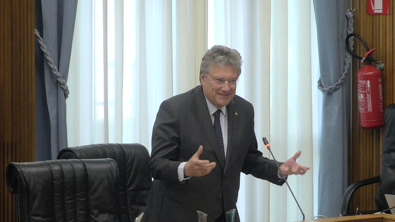 Aurelio Marguerettaz in chiusura del dibattito in Consiglio Valle