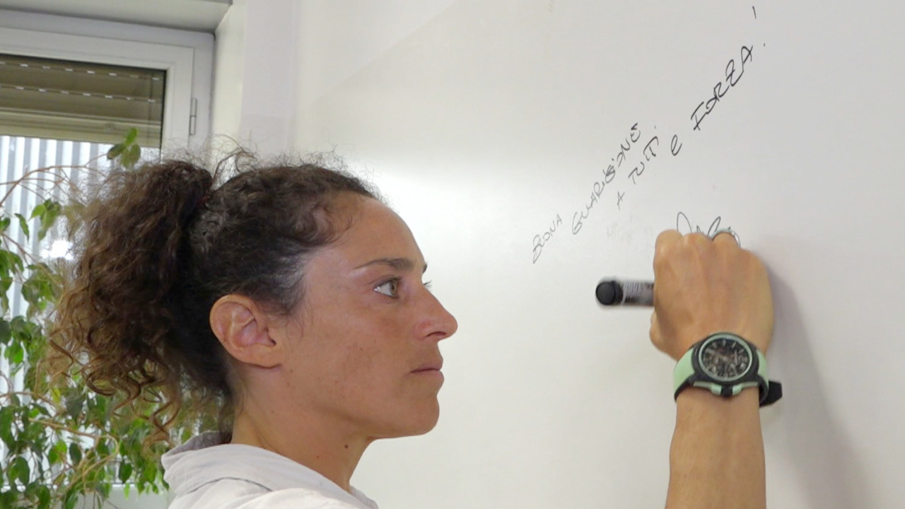 Federica Brignone lascia un pensiero sul muro del Cto di Torino