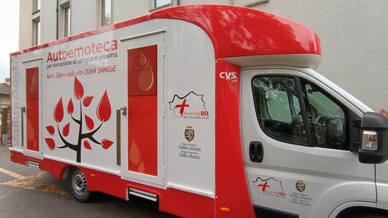 L'autoemoteca dell'Azienda Usl della Valle d'Aosta
