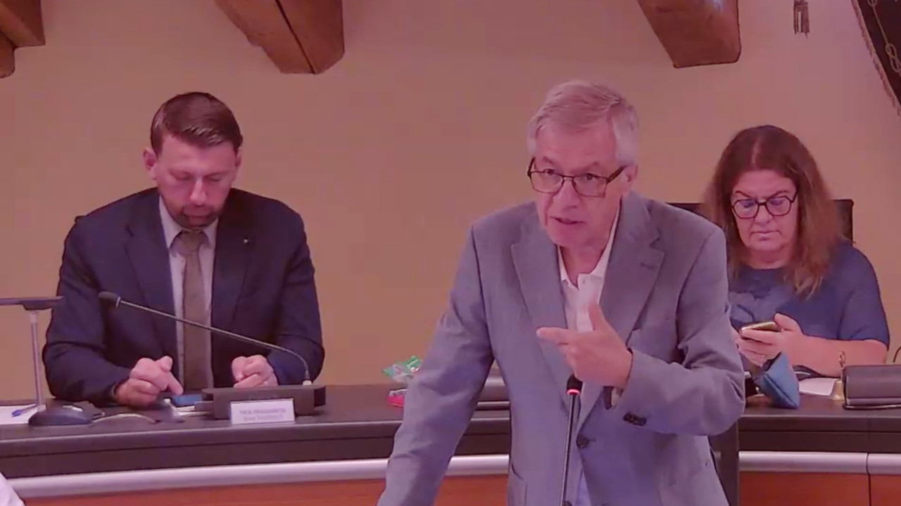 Raffaele Rocco, sindaco di Aosta in Consiglio comunale