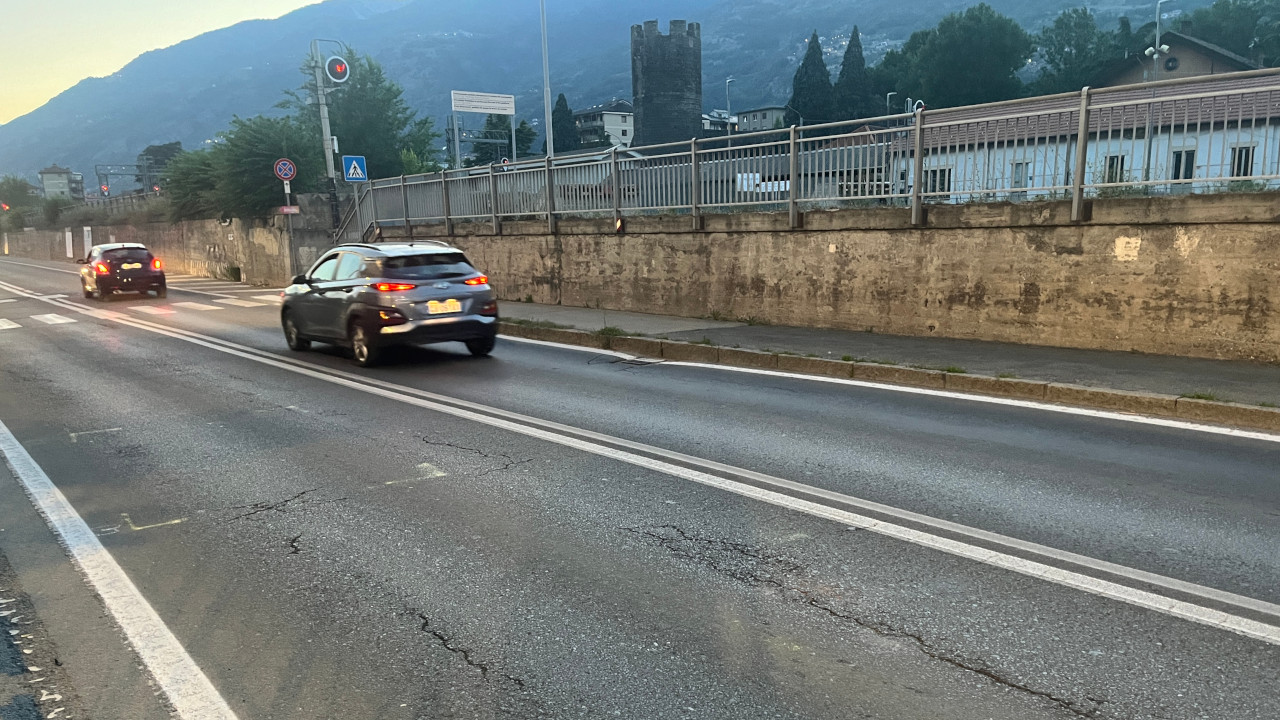 La zona di via Paravera ad Aosta dove è avvenuto l'incidente mortale